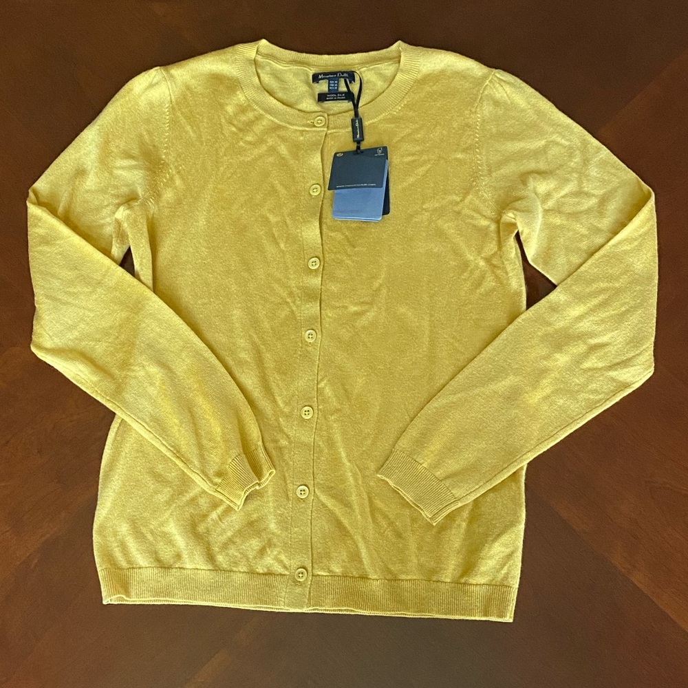 Massimo Dutti women’s yellow sweater